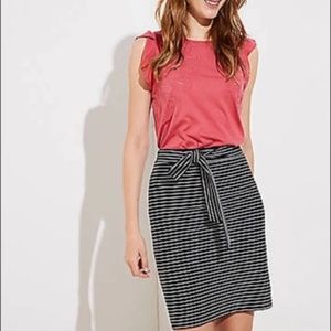 NWT- LOFT black and white striped belted pencil skirt
